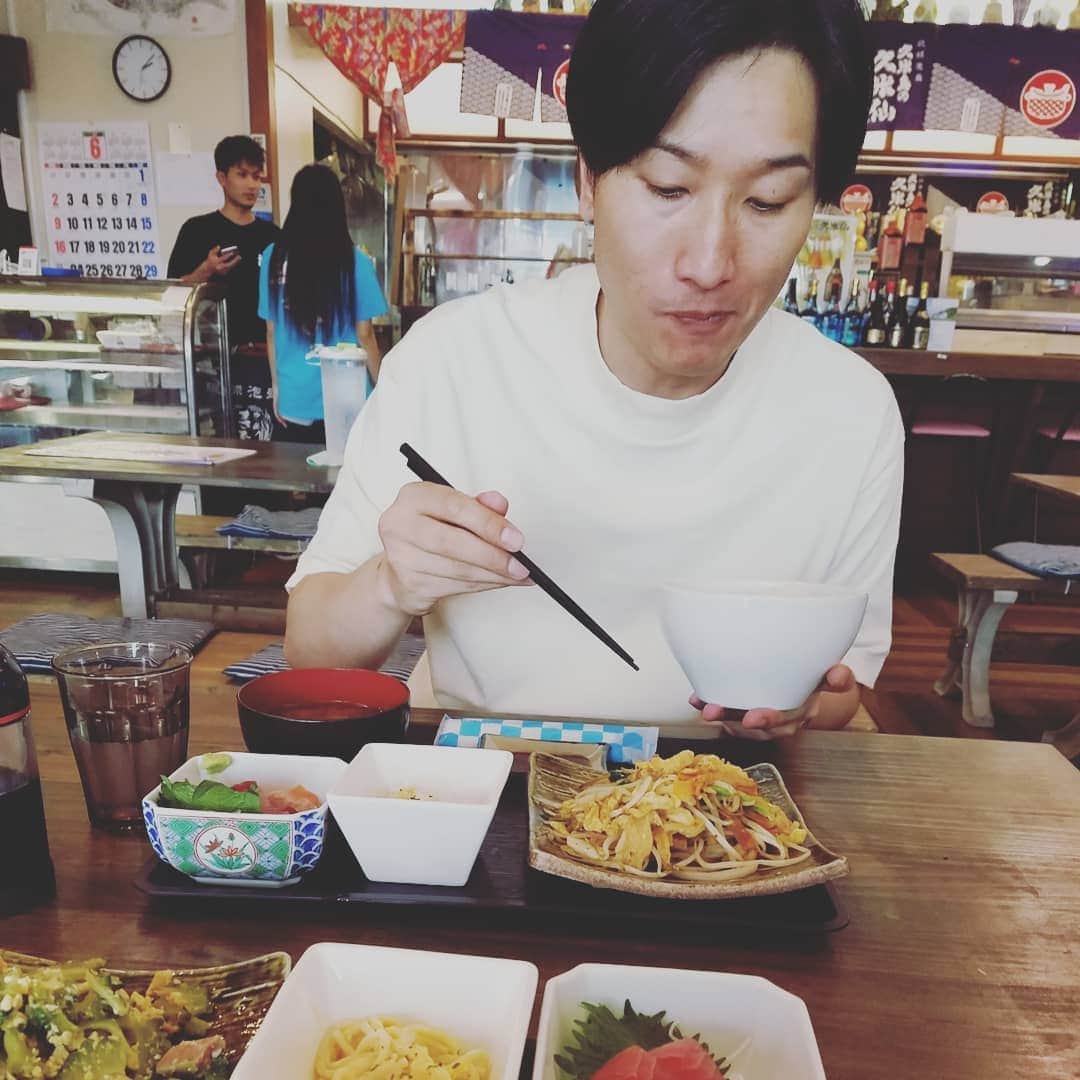 別府貴之さんのインスタグラム写真 - (別府貴之Instagram)「沖縄花月ありがとうございました❗ #食堪能」6月8日 19時40分 - marseille_beppu