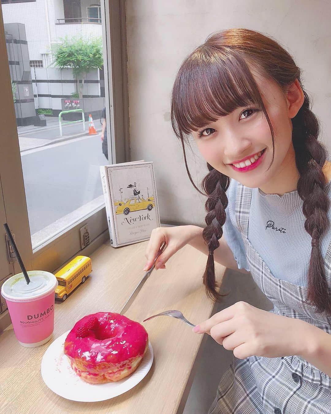 音嶋莉沙さんのインスタグラム写真 - (音嶋莉沙Instagram)「沢山写真撮ったから、のーせよっ！！﻿﻿ ﻿﻿ 👗Risaコーデ👗﻿﻿ ﻿﻿ 全身 @wego_official だよ💕﻿ ﻿ ビスチェかわいい🎀﻿ ﻿﻿ ﻿﻿ ﻿﻿ ﻿﻿ ﻿ ﻿ ﻿ ﻿ #インスタ映え #ドーナツ #ダンボドーナツ﻿ #ダンボドーナツアンドコーヒー #カフェ﻿ #wego #wegoコーデ #ビスチェ #ビスチェコーデ﻿ #ウィーゴー #Risaコーデ #三つ編み」6月8日 19時33分 - otoshima_risa