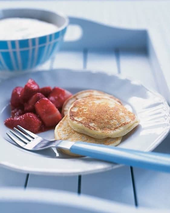 ナイジェラ・ローソンさんのインスタグラム写真 - (ナイジェラ・ローソンInstagram)「Oh, the bliss: #recipeoftheday is Ricotta Hotcakes, the fluffiest of pancakes. Photograph by @petrinatinslay  And to get the recipe, click on link in bio.  To clarify, proceed as follows: tap on my name, which will take you to a page that has a link on it that says www.nigella.com/instagram. When you click on this link, it will take you to a page of photographs: click on the photograph of the recipe in question!」6月8日 19時39分 - nigellalawson