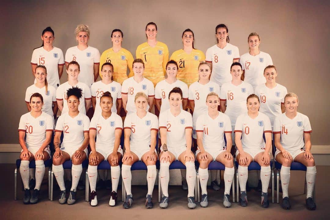 サッカー イングランド代表チームさんのインスタグラム写真 - (サッカー イングランド代表チームInstagram)「#BeReady for our @lionesses 🙌」6月8日 19時44分 - england