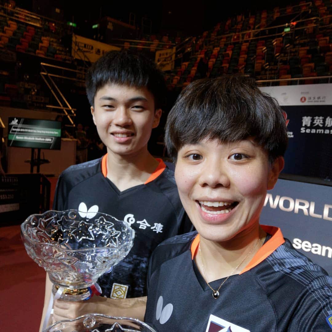 ITTF Worldさんのインスタグラム写真 - (ITTF WorldInstagram)「Another week, another title 🥇🥇 #Congratulations 👏 @chengiching.tt & @lin_yun_ju_0817 on another victory ❗❗ . #ITTFWorldTour #2019HongKongOpen」6月8日 19時50分 - wtt