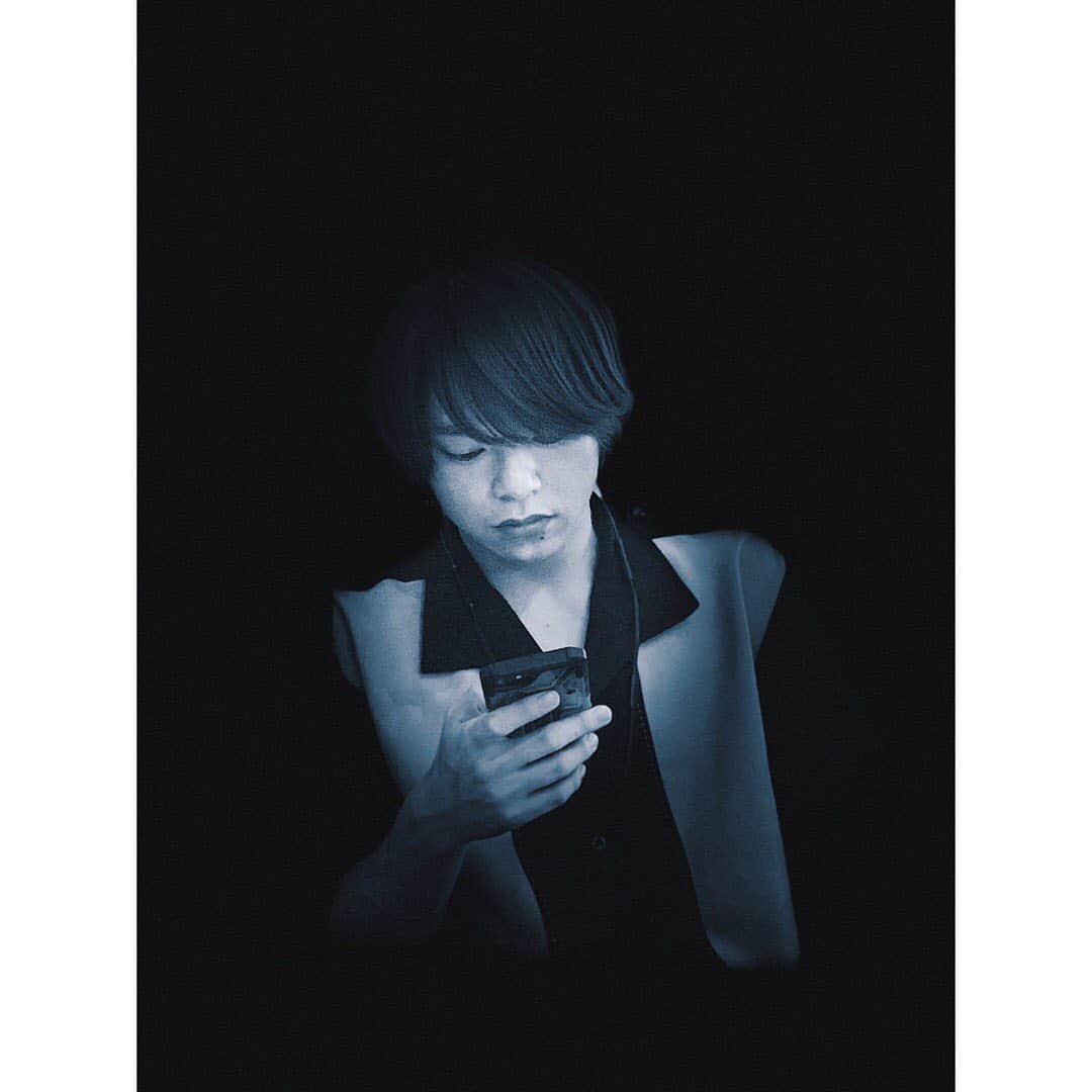 古川毅さんのインスタグラム写真 - (古川毅Instagram)「奴がインスタ始めたらしい 紅茶と自撮りしてるらしい」6月8日 20時12分 - tsuyoshifurukawa_227
