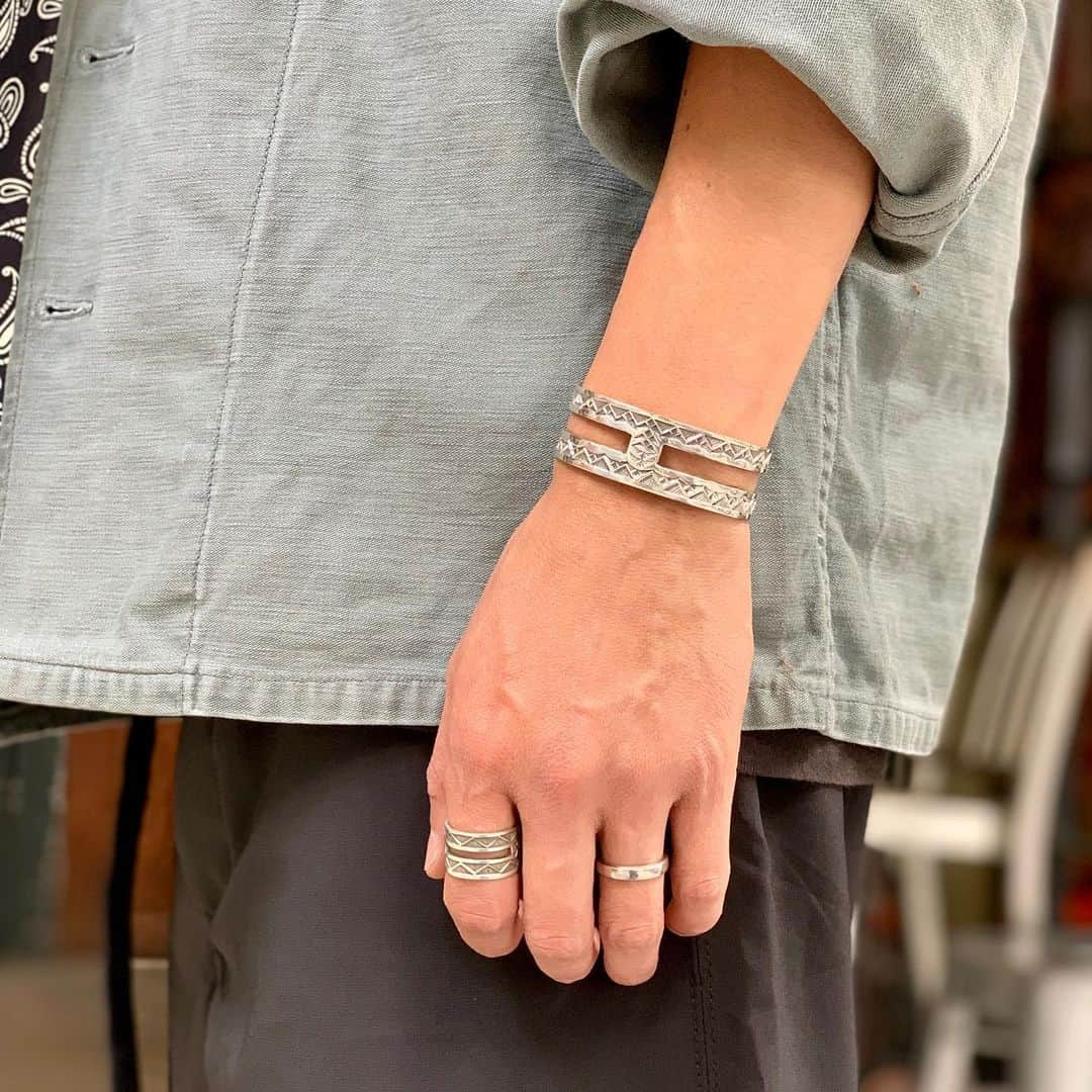 BEAMS+さんのインスタグラム写真 - (BEAMS+Instagram)「BEAMS PLUS STYLE  #beams #beamsplus #beamsplusharajuku #harajuku #tokyo #japan #americanindianjewelry #nativeamericanjewelry #sunshinereeves  #handmade #madeinusa #mensaccessories #mensfashion #menstyle #menswear」6月8日 20時43分 - beams_plus_harajuku