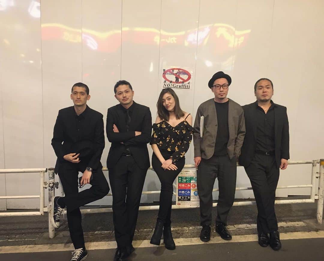 ステファニーのインスタグラム：「"JAM in the base" Every 2nd Thursday of the month. Our next gig is on 6/13(Thu) from 7:30pm at Shibuya The Room. 毎月第2木曜日は渋谷ルームでジャムセッション行っております。お次は6/13(木)、19:30から。時間変更になりました！」