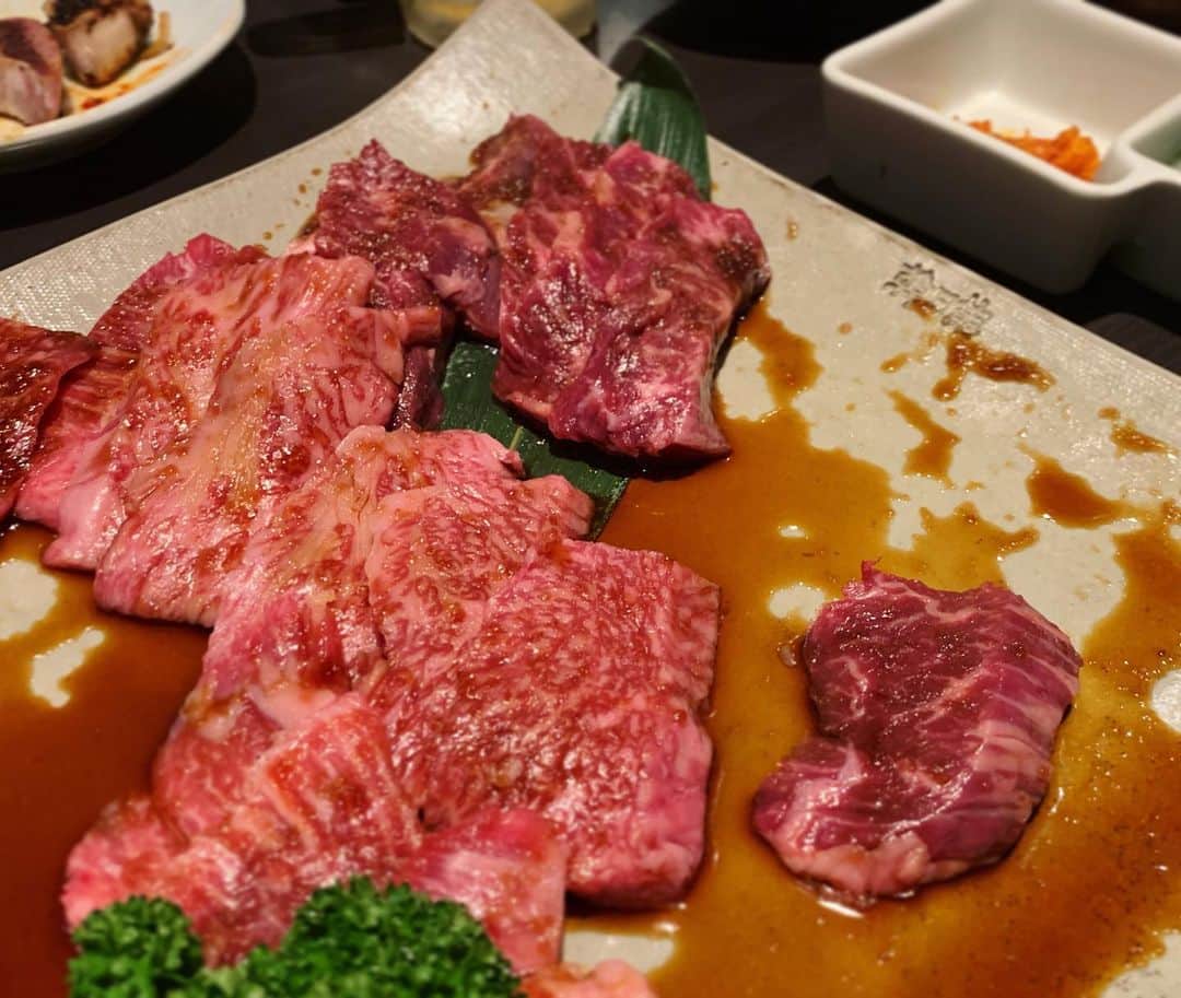 三倉茉奈さんのインスタグラム写真 - (三倉茉奈Instagram)「お肉でパワーチャージ！ #焼肉」6月8日 20時58分 - mana_mikura_official