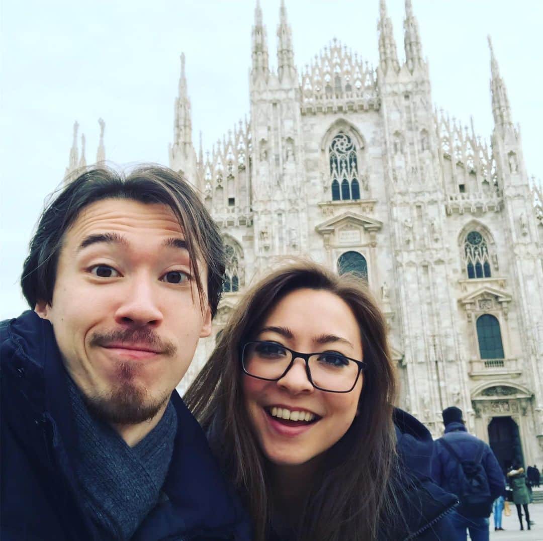 クリス・リードのインスタグラム：「Happy birthday Allison! To the person that matches my humor and gets my movie references!!! Miss you!!!! お誕生日のお祝いう!#happybirthdaysis #missyou #noonegetsmymoviereferences」