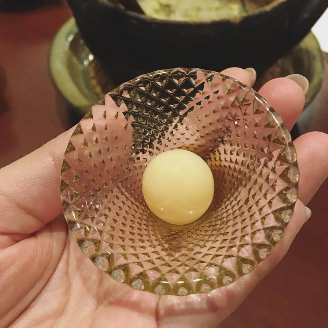 常盤よしこさんのインスタグラム写真 - (常盤よしこInstagram)「すっぽんの生血。 すっぽんの卵。 すっぽんの刺身。 スッポン鍋のぞうすい。 今日はすっぽんデイ。 コラーゲン。  #すっぽんぞうすい#すっぽん生血#すっぽん刺身とタマゴ」6月8日 21時40分 - yoshiko.tokiwa