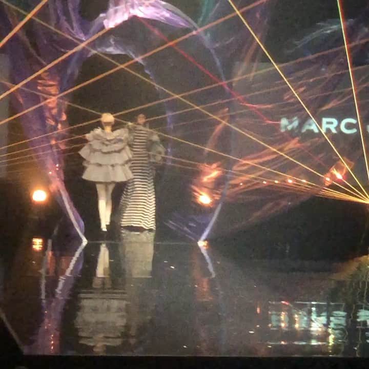 のインスタグラム：「MARC JACOBS」