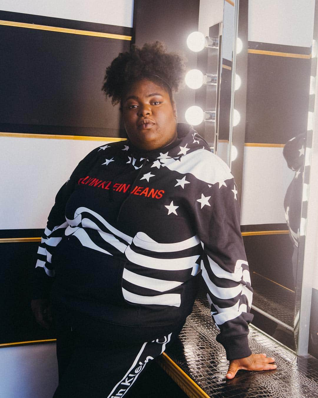 Calvin Kleinさんのインスタグラム写真 - (Calvin KleinInstagram)「A little pre-show style with a familiar face from the latest #MYCALVINS campaign, @oranicuhh, at #GoWestFest in our #CALVINKLEINJEANS abstract flag hoodie. @gowest_fest 📸: @hunterabrams via @bfa ⠀⠀⠀⠀⠀⠀⠀⠀ Take a look at stories highlights for more ✨」6月9日 8時00分 - calvinklein