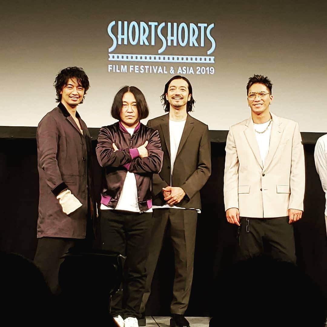 別所哲也さんのインスタグラム写真 - (別所哲也Instagram)「ショートショート フィルムフェスティバル & アジア2019「チーム万力presentsショートフィルムの未来地図vol. 2」盛り上がりました！「#MANRIKI 」短編 今日も、表参道ヒルズでショートフィルムご堪能あれ！ #チーム万力  #斎藤工 #永野 #金子ノブアキ #SWAY #清水康彦 #ssff #別所哲也 #ohayomorning」6月9日 8時44分 - tetsuya_bessho