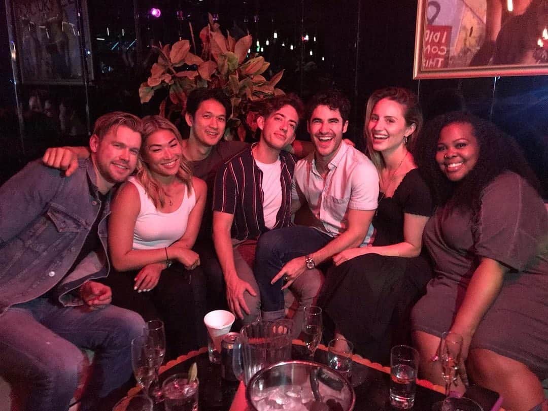 E! Onlineさんのインスタグラム写真 - (E! OnlineInstagram)「We are Gleeking out over this #GLEE reunion. (📷: @diannaagron)」6月9日 8時51分 - enews