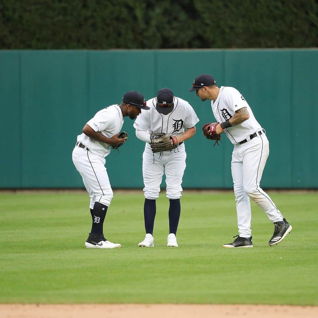 デトロイト・タイガースさんのインスタグラム写真 - (デトロイト・タイガースInstagram)「Going up for a #TigersWin!」6月9日 8時53分 - tigers