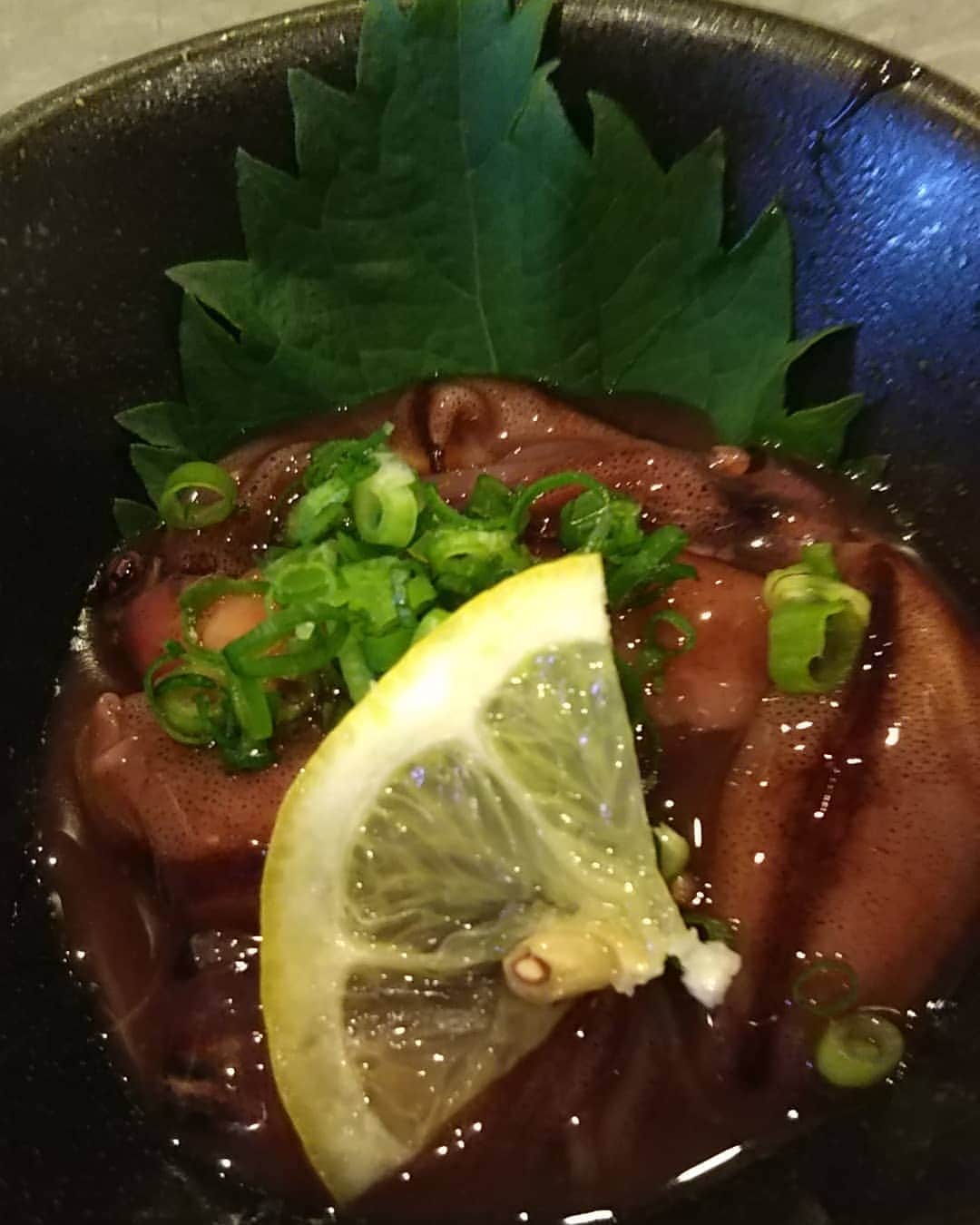 九州うまか 北浜店のインスタグラム：「ホタルイカの沖漬けでございますよ。  #九州うまか#九州うまか北浜店#北浜#淀屋橋#天満橋#京橋#肥後橋#堺筋本町#大阪#大阪グルメ#居酒屋#日本酒#焼酎#純米#泳ぎイカ#もつ鍋#九州料理#九州#博多#福岡#鹿児島#宮崎#佐賀#長崎#大分#熊本#肉#ホタルイカ」