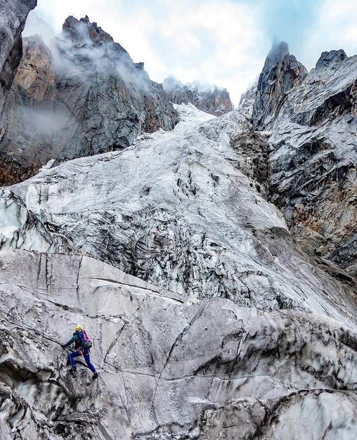patagoniaさんのインスタグラム写真 - (patagoniaInstagram)「Whitney ropes up on rugged and steep terrain during the approach to an unclimbed peak in the Kishtwar Himalaya, India.⠀ Photo: @josmckee⠀」6月9日 0時45分 - patagonia