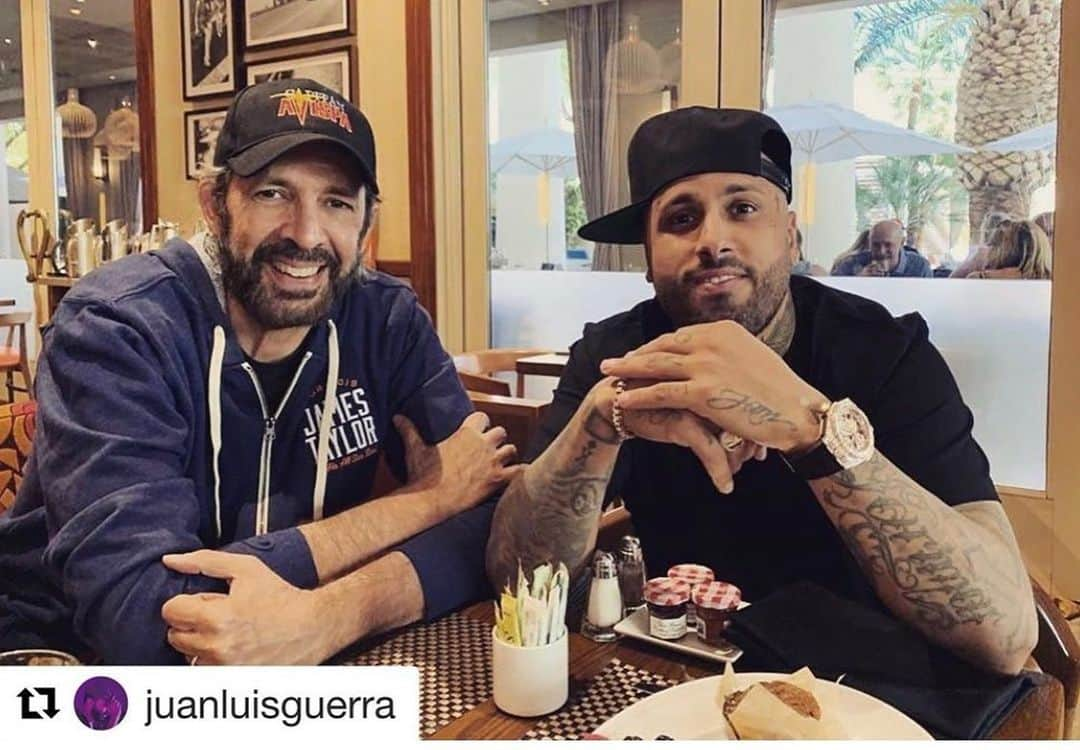 NICKY JAMさんのインスタグラム写真 - (NICKY JAMInstagram)「Feliz cumpleaños maestro amigo @juanluisguerra  que Dios te bendiga y mucha mucha salud」6月9日 0時48分 - nickyjam