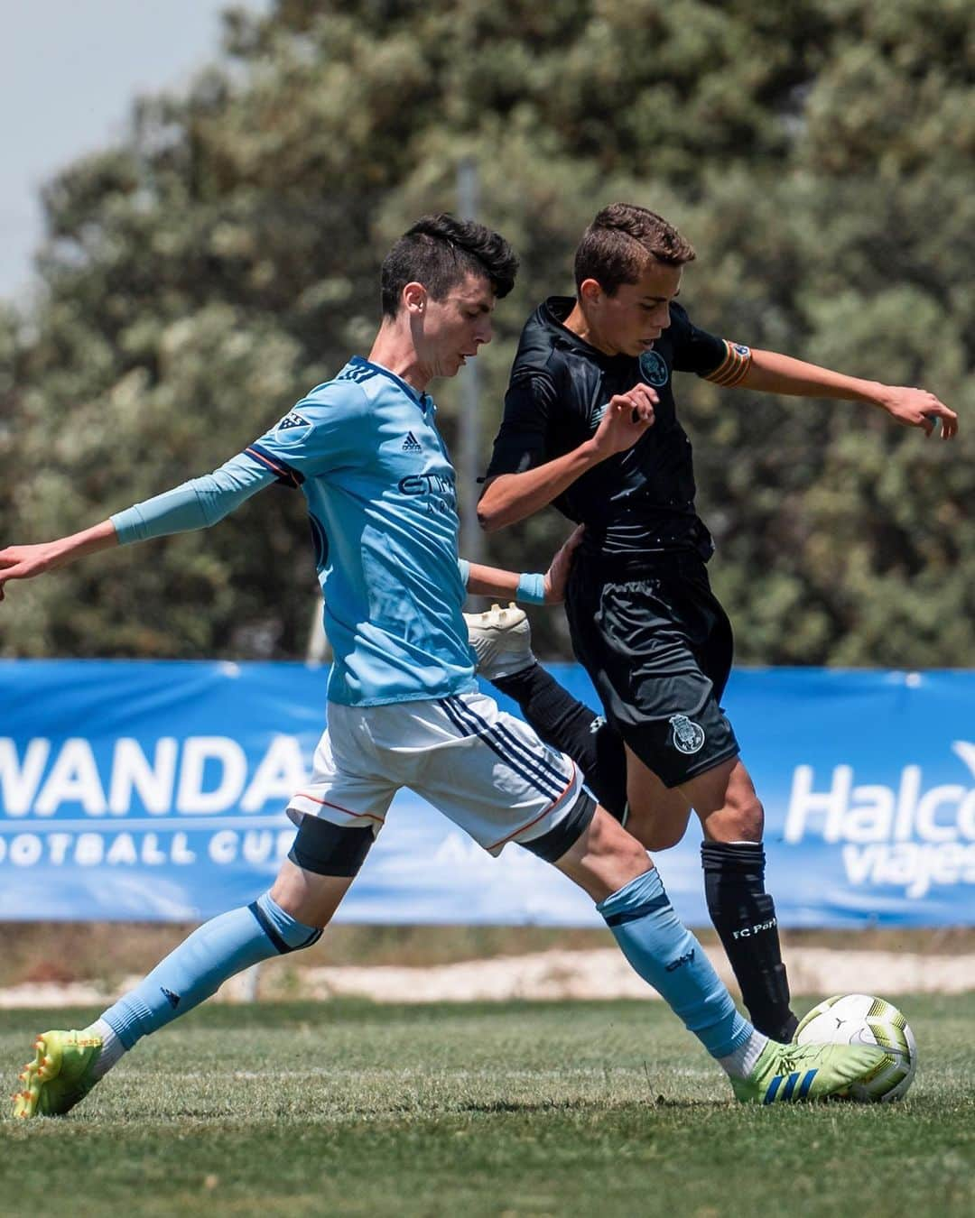 ニューヨーク・シティFCさんのインスタグラム写真 - (ニューヨーク・シティFCInstagram)「🇪🇸 | #NYCFC U-14s continued their Wanda Cup campaign 🆚 @juventus and @fcporto today in Madrid 🏆 #ForTheCity」6月9日 1時04分 - nycfc