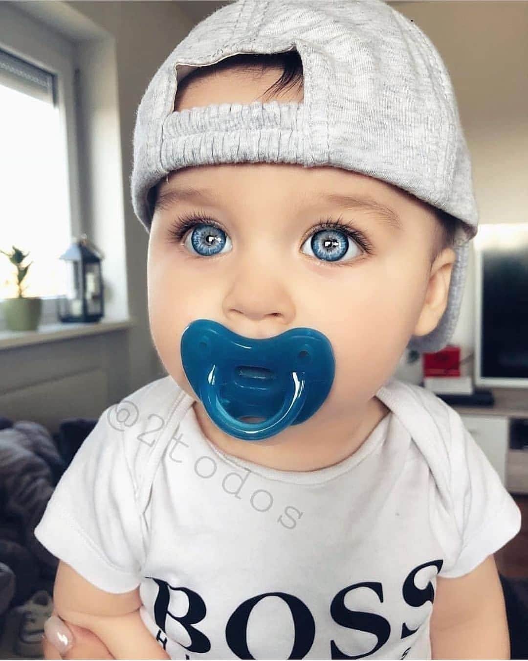 BeStylishのインスタグラム：「How cute is this baby? 😍」