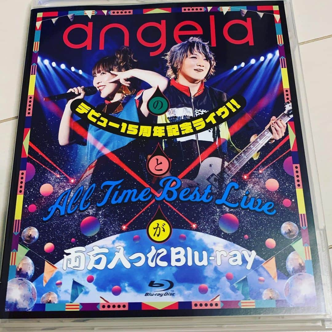 Ikuoさんのインスタグラム写真 - (IkuoInstagram)「angelaの日比谷野音のライブ見てます😄 あの日の感動がよみがえるーー！！楽しかったなー😄  #ikuo  #bassist  #angela」6月9日 1時11分 - ikuobass