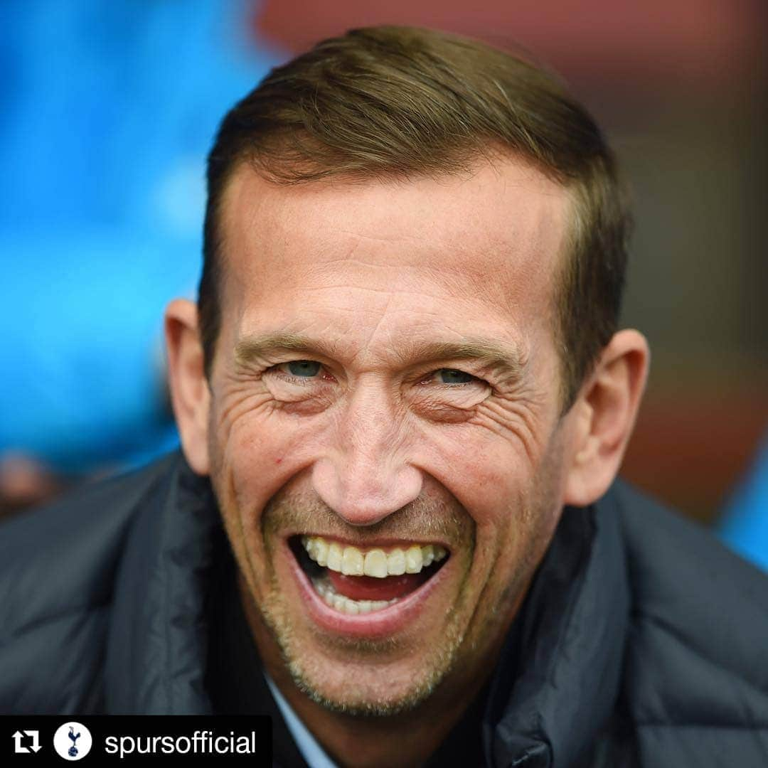 プレミアリーグさんのインスタグラム写真 - (プレミアリーグInstagram)「#Repost @spursofficial ・・・ We are deeply saddened and shocked to hear of the passing of Justin Edinburgh. Our heartfelt condolences and thoughts go out to his family and friends at this terribly difficult time as well as everyone that worked alongside Justin at Leyton Orient.」6月9日 3時15分 - premierleague