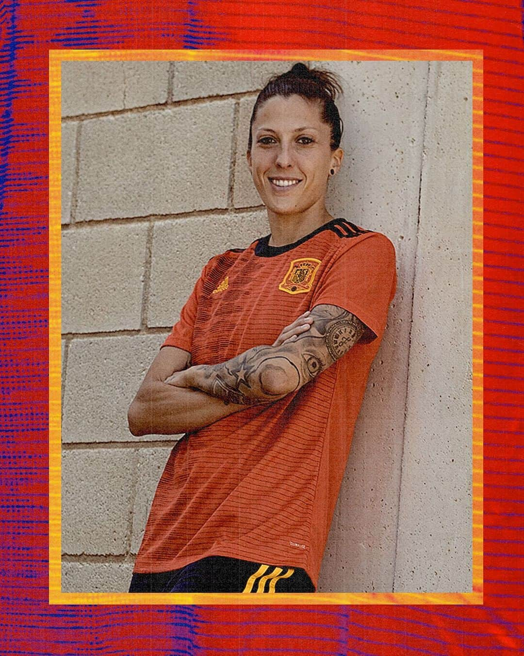 adidas Womenさんのインスタグラム写真 - (adidas WomenInstagram)「When there’s opportunity, seize it.  @jennihermoso and @sefutbolfem 🇪🇸 begin the tournament with a winning start. . #FIFAWWC #DareToCreate」6月9日 3時10分 - adidaswomen