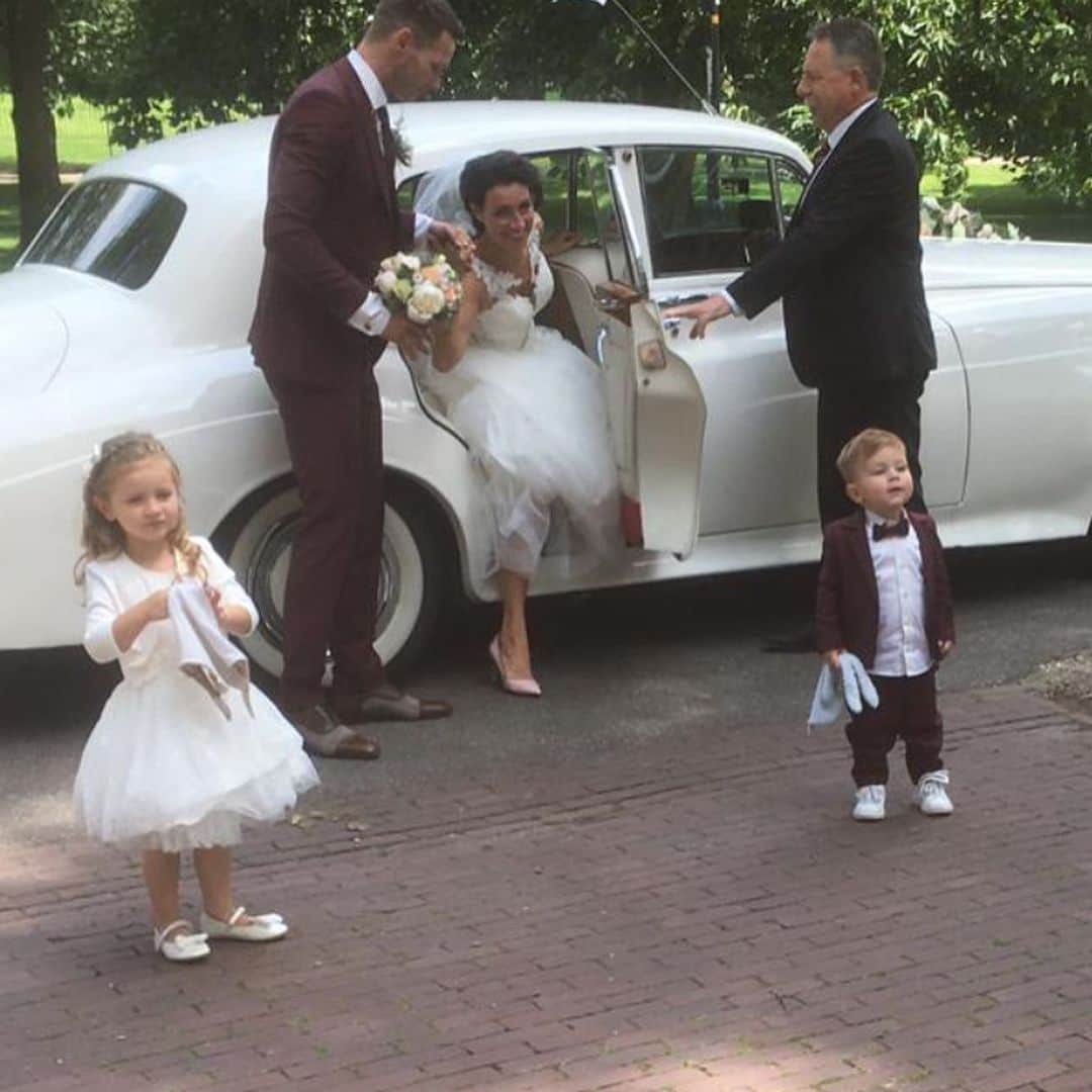 エルウィン・ムルダーのインスタグラム：「What an unforgettable day#wedding#mr&mrsmulder」