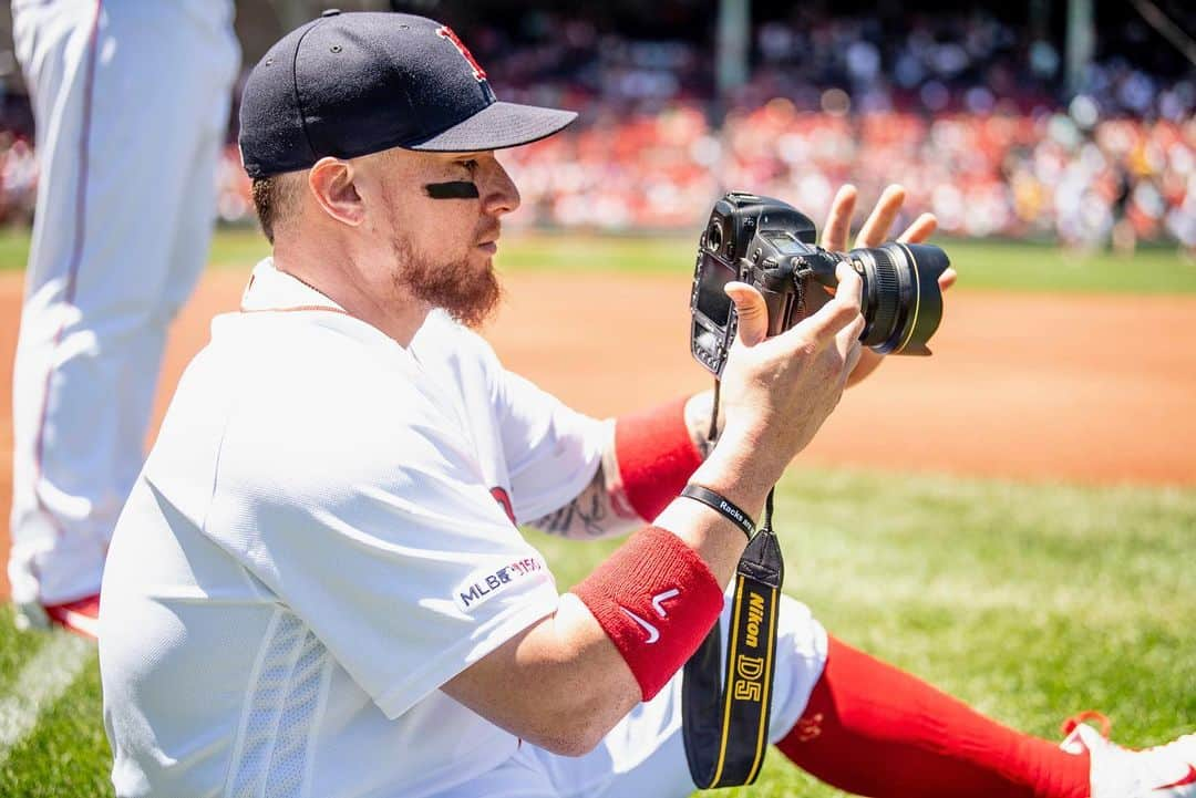 ボストン・レッドソックスさんのインスタグラム写真 - (ボストン・レッドソックスInstagram)「New hobby 📸」6月9日 3時26分 - redsox