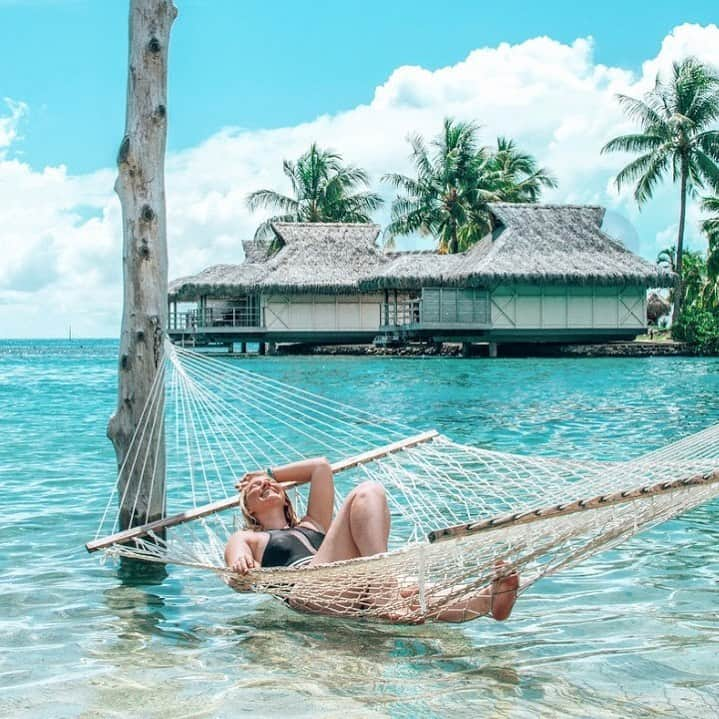 SHEINさんのインスタグラム写真 - (SHEINInstagram)「Sunny days are better days 🌻@larevuedekathleen 🔍Search:330945 🔗Link in bio. #SHEIN #SHEINgals #SHEINstyle #SHEINss2019 #mesh #swimsuit #vacationmode」6月9日 9時15分 - sheinofficial