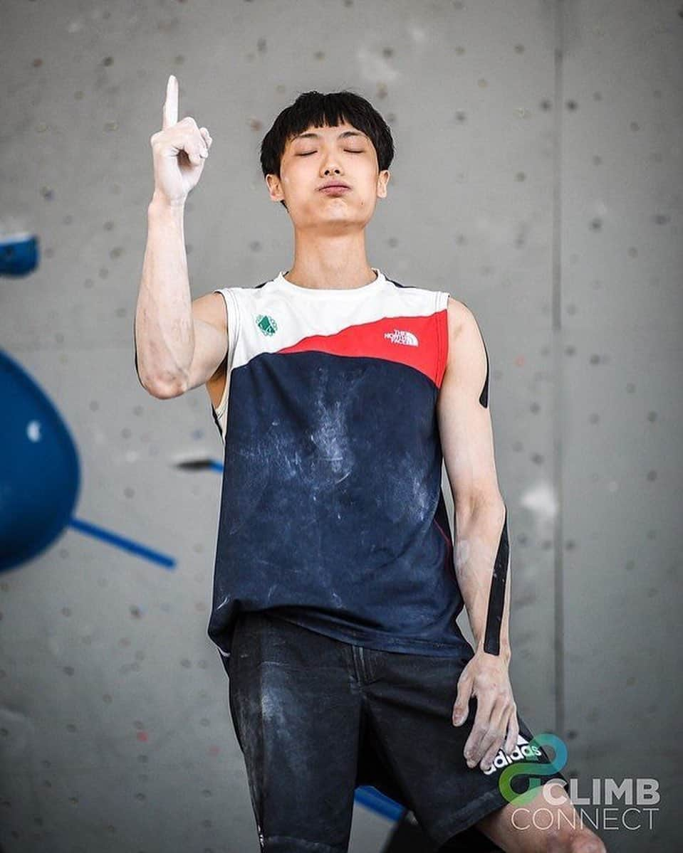 チョン・ジョンウォンさんのインスタグラム写真 - (チョン・ジョンウォンInstagram)「1 Place Semi final Vail worldcup  I got a last chance of the 2019 Bouldering season I’ll try Hard Final round Thanks all of your support 🙏 📸 @climbconnect @hypark_itpt 영상 감사합니다 누님!  @adidas @adidasterrex  #adidas #adidasterrex #ifscwc #bouldering」6月9日 3時51分 - chonjongwon96