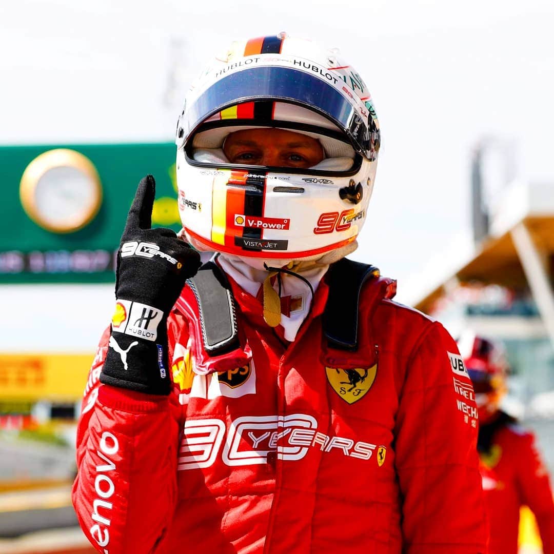 F1さんのインスタグラム写真 - (F1Instagram)「It's back ☝️ . #F1 #Formula1 #CanadianGP #SebastianVettel #Ferrari @scuderiaferrari」6月9日 4時37分 - f1