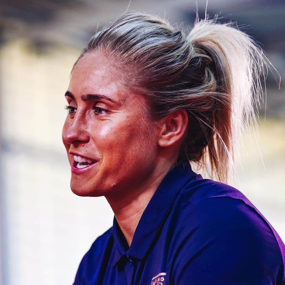 マンチェスター・シティFCさんのインスタグラム写真 - (マンチェスター・シティFCInstagram)「Ready to roar! 🦁 . #wwc #mancity #lionesses」6月9日 5時50分 - mancity