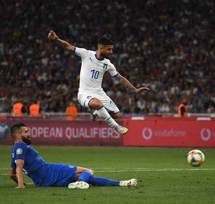 サッカーイタリア代表さんのインスタグラム写真 - (サッカーイタリア代表Instagram)「#EuropeanQualifiers🇪🇺 📸Successo rotondo e prestazione pienamente convincente. Gli #Azzurri hanno espugnato #Atene per mezzo di un match intenso e qualitativo, archiviando la pratica con le reti di #Barelle, #Insigne e #Bonucci . . #VivoAzzurro #Nazionale 🇬🇷#GreciaItalia🇮🇹 0⃣-3⃣」6月9日 6時13分 - azzurri