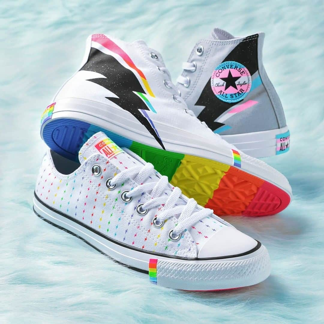 zumiezさんのインスタグラム写真 - (zumiezInstagram)「Annual Pride collection from @converse_cons! 🏳️‍🌈 Converse supports @trevorproject @outmetrowest & @itgetsbetter」6月9日 6時17分 - zumiez