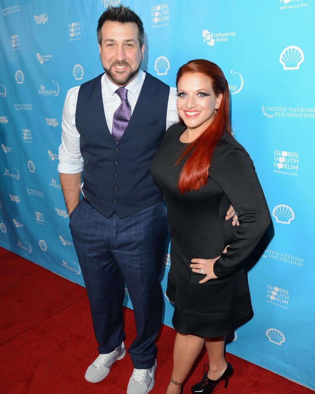 E! Onlineさんのインスタグラム写真 - (E! OnlineInstagram)「*NSYNC's Joey Fatone and his wife of 15 years have officially announced their divorce. Link in bio for that that means for his 4-year-relationship with girlfriend Izabel Araujo. (📷: Getty Images)」6月9日 7時36分 - enews