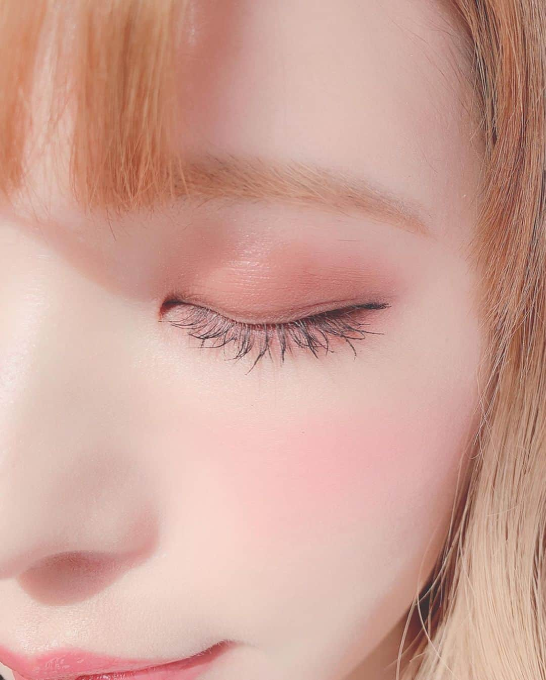 益若つばささんのインスタグラム写真 - (益若つばさInstagram)「PINK eye makeup💓プロセス ﻿ @dolly_wink ﻿ ﻿ #Dollywink #eyemakeup #eyeshadow #makeup #眼影 #eyeshadow#eyemakeup #眼妆  #眼影盤 #彩妆 #아이섀도 #아이메이크업 #アイメイク」6月9日 17時12分 - tsubasamasuwaka1013