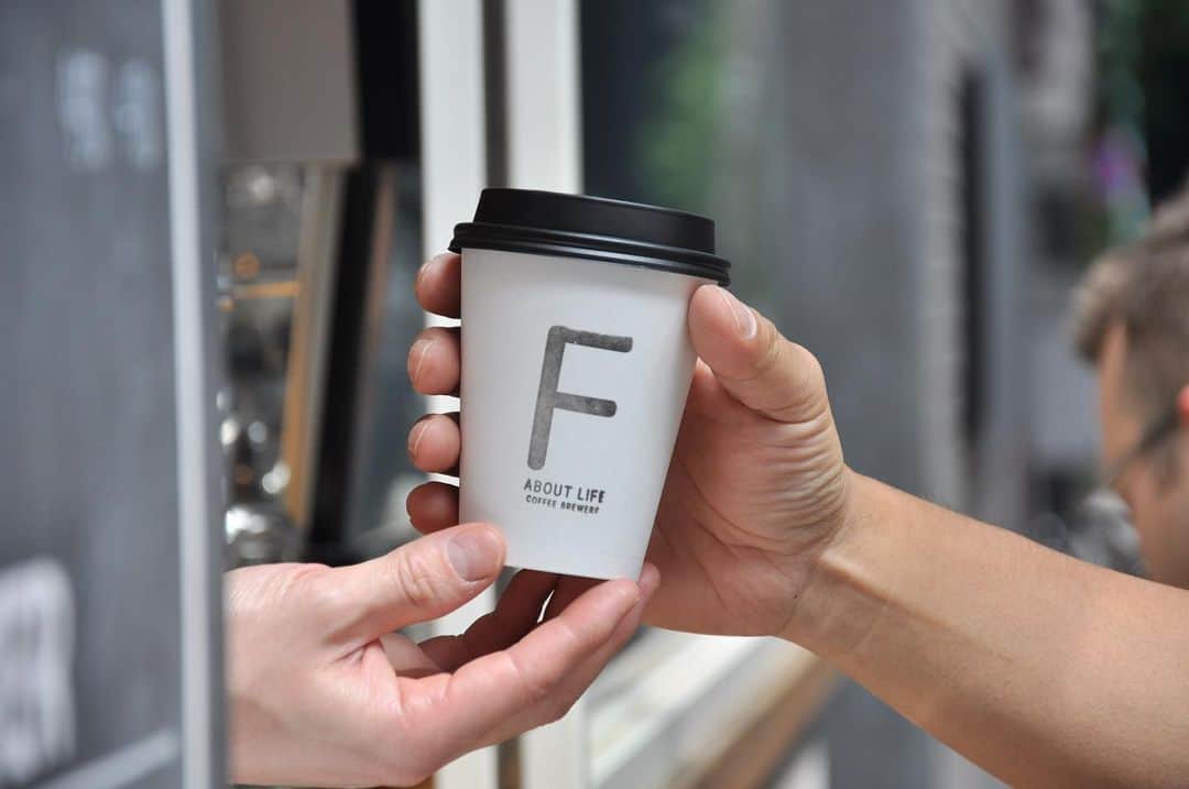 ABOUT LIFE COFFEE BREWERSのグルメインスタ