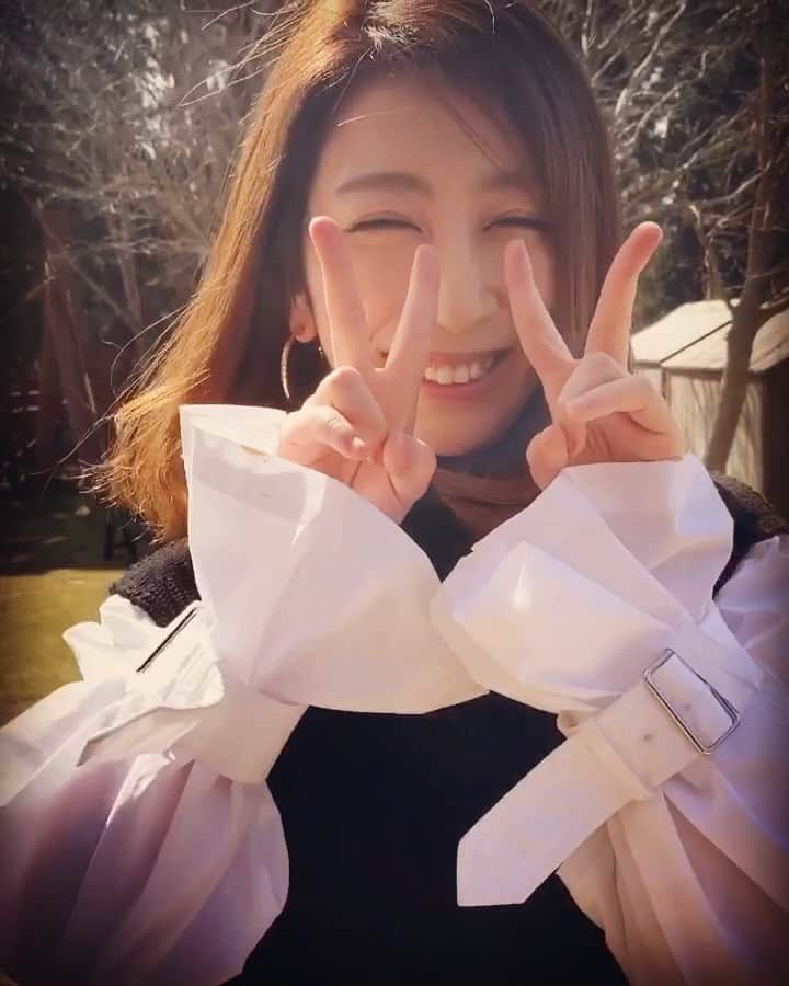 のインスタグラム：「台湾着いたよー すぐオーケストラ合わせ🥳 オトナ女子ストーリーズ見てくれた人ありがとうー🥰  実はこのロケ日、 激寒だったんだけど 楽しいからへっちゃら！ (へっちゃらって文字にしたら変だね🥳) #うるさいから無音で  #カレー🍛人生初作った #みんないっぱい食べてくれてありがとう #木嶋真優」