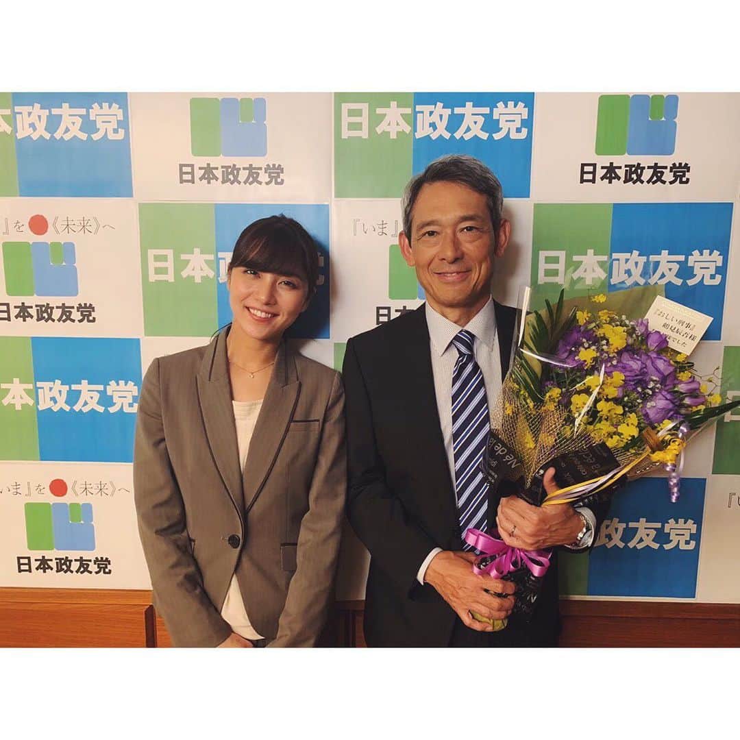 石川恋さんのインスタグラム写真 - (石川恋Instagram)「なんと！NHK BSプレミアムドラマ「おしい刑事」のDVD発売が決定しました👮‍♀️✨ 実は撮影中はDVD化の予定は無かったんです、、 が、O.A.後にこの朗報！ 心底嬉しいです。 10月30日発売🌈ご予約開始しております。 ぜひこの機会に☺️💜 写真はまだ載せてなかったオフショットたち。 #NHKBSプレミアム #おしい刑事 #鶴見辰吾 さん #犬飼貴丈 さん #灰田絵奈」6月9日 18時18分 - ren_ishikawa