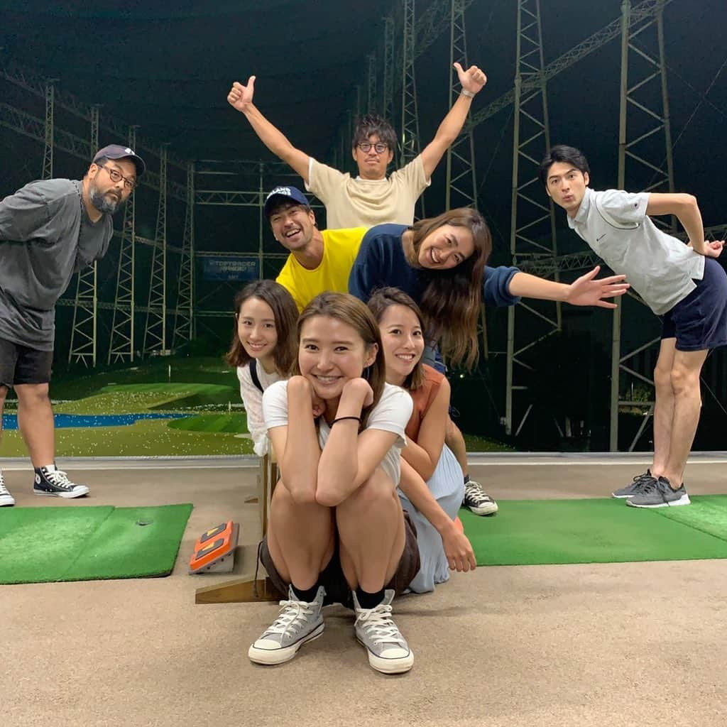 美優さんのインスタグラム写真 - (美優Instagram)「GGメンバーでゴルフの練習会🏌️‍♀️🏌️‍♂️ ・ ・ 練習と言いつつ…遊んでる方に近いのですが…🤪 毎度賑やかで笑いが絶えない部活です😁 ・ ・ #golf #ゴルフ #ゴルフウェア #ゴルフ女子 #⛳️ #golfwear #enjoygolf #大人の部活 #ゴルフ部 #골프 #골프스윙 #高尔夫 #高尔夫球 #gg_jp」6月9日 9時32分 - miyu11_20