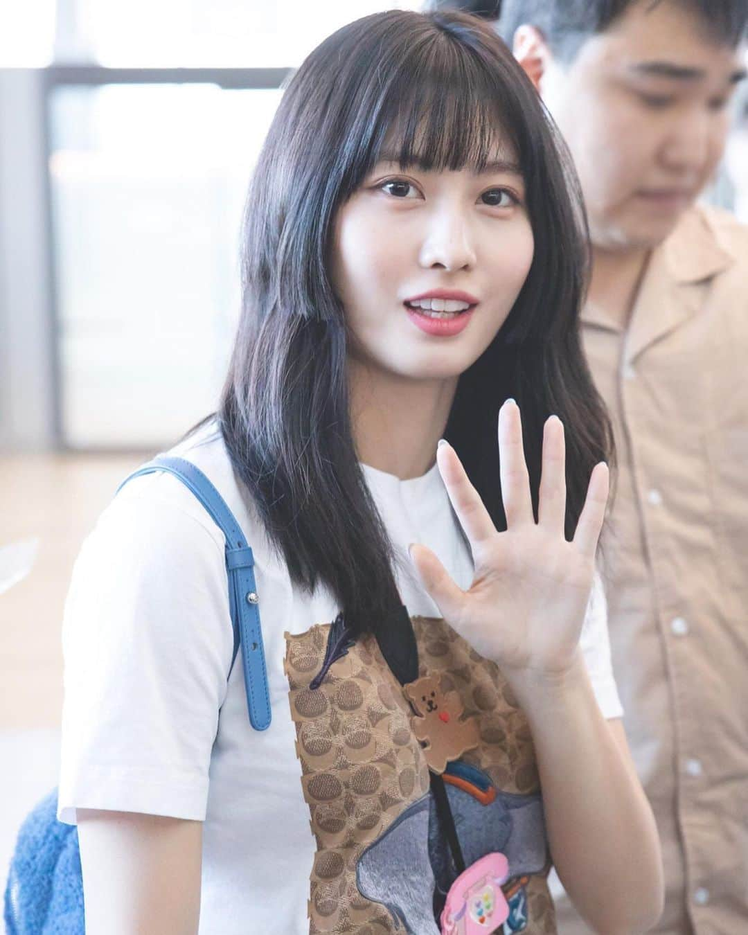 モモさんのインスタグラム写真 - (モモInstagram)「♡ [Fantaken] 190527 - Incheon Airport heading to Japan -  #MOMO #트와이스 #모모 #平井もも #もも #TWICE © mozzi house」6月9日 10時49分 - momojype