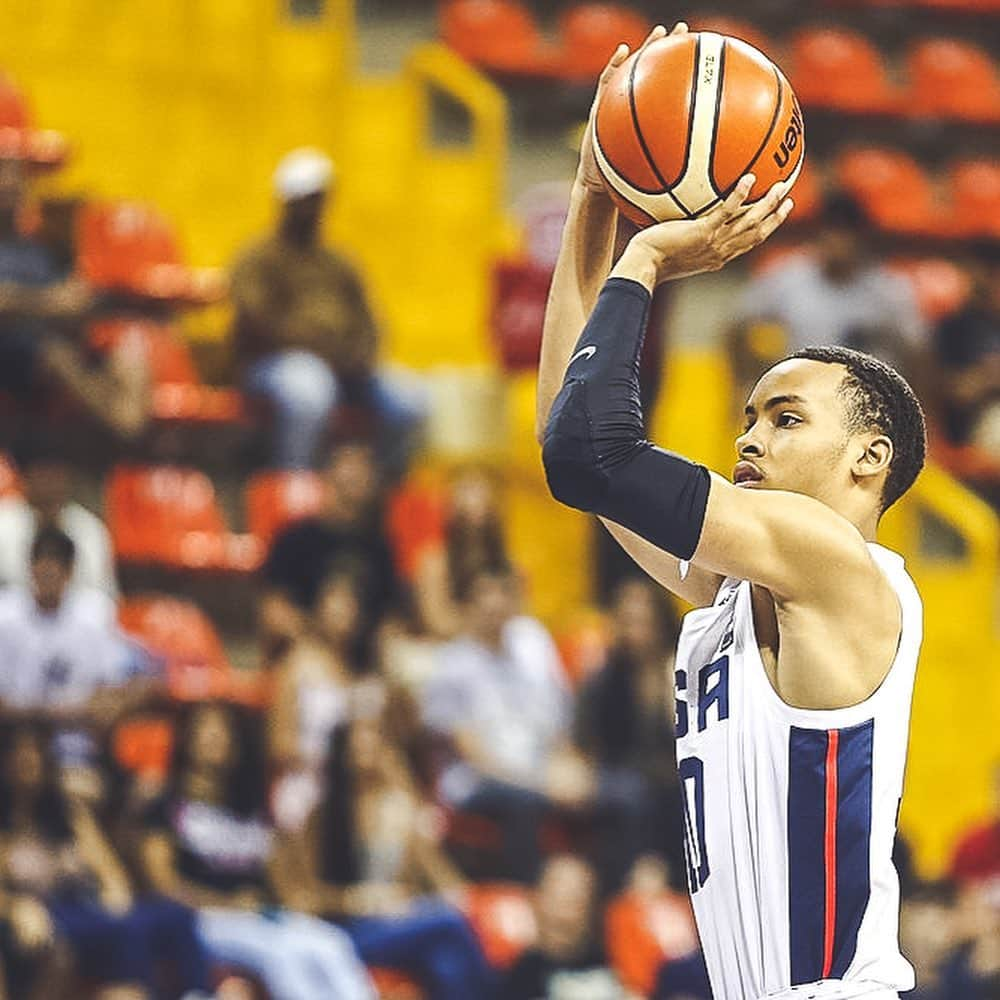 USA Basketballさんのインスタグラム写真 - (USA BasketballInstagram)「The USA Men’s U16 National Team rolls into tomorrow’s #FIBAU16Americas final vs Canada 👊🏽」6月9日 11時09分 - usabasketball