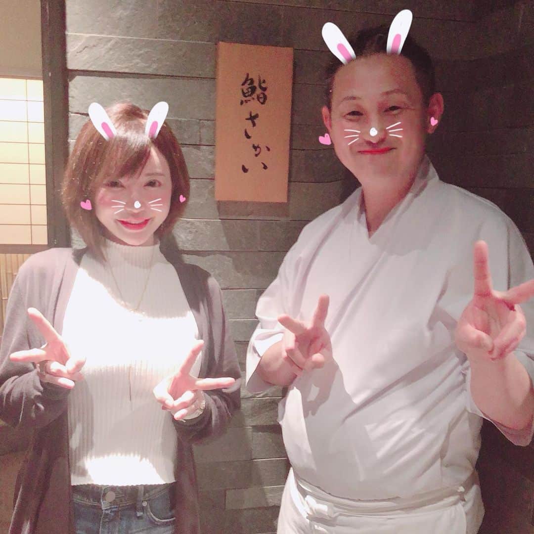 里美ゆりあのインスタグラム：「鮨さかいさんめっちゃ美味しかった〜💓 何よりも量も丁度良かったし一品一品が感動する美味しさで行けて良かった〜🍣⭐︎ 食いしん坊天国福岡最高〜💓 #福岡#鮨#寿司#お寿司#感動#美味しい#delicious#食いしん坊#gourmet#グルメ#鮨さかい#ラーメン#満足#happy」
