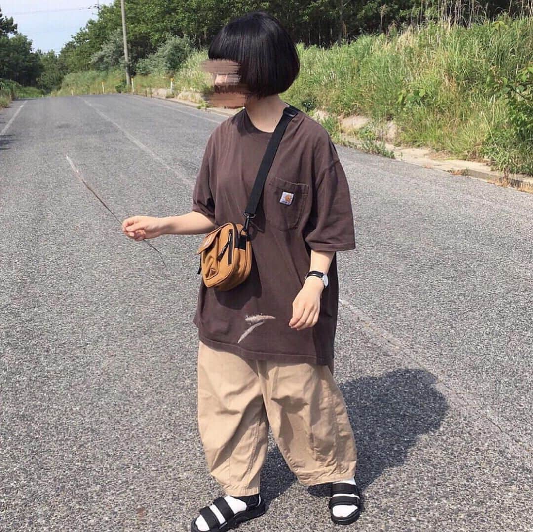 古着女子さんのインスタグラム写真 古着女子instagram だぼ だぼがやっぱり可愛い 古着女子は上下だぼだぼのコーデが やっぱりかわいい だぼtシャツ だぼパンツ オーバーxlサイズを推奨 だぼだぼのtシャツに だぼだほのパンツをあわせた