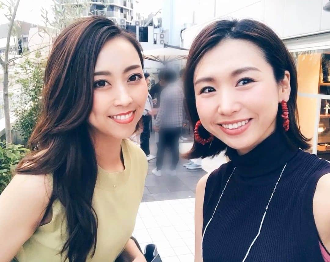 Mai Yamadaさんのインスタグラム写真 - (Mai YamadaInstagram)「ノースリーブ女子💁‍♀️ 山田と山田。 . #ノースリーブ #梅雨入り しましたね ってことはこの後は#夏 #海 行きたい #BBQ したい #二の腕鍛えたい #山田山田 #selfie#bf#fashion#nosleeve#rainyday#holiday」6月9日 12時01分 - yamadamai_719