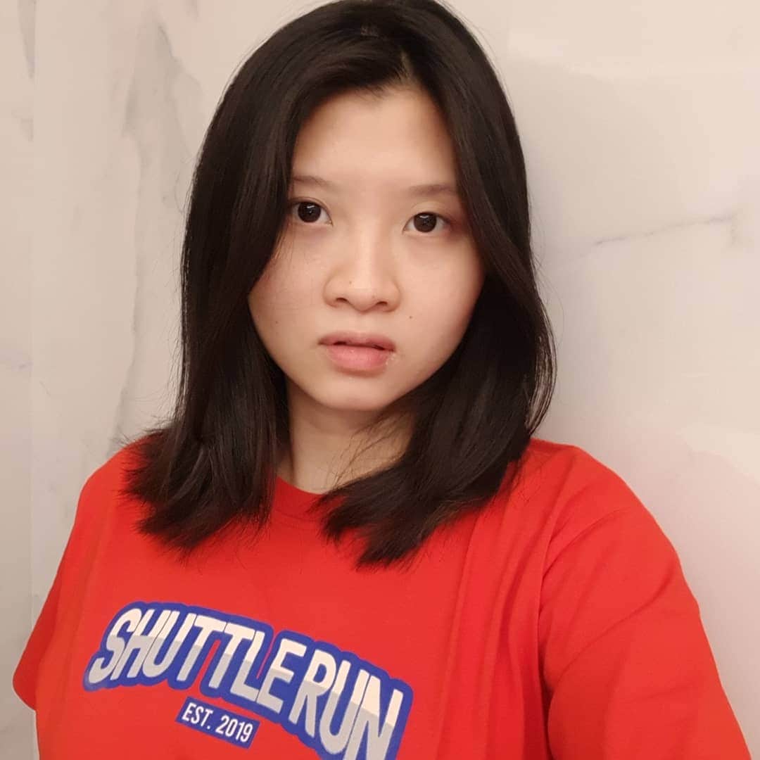 デビー・スサントのインスタグラム：「Happy sunday🤰❤」