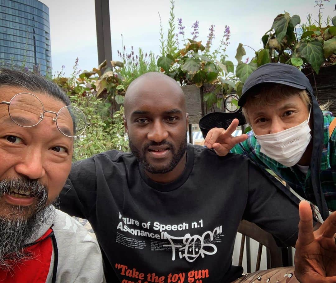 村上隆さんのインスタグラム写真 - (村上隆Instagram)「w @virgilabloh at @sohohouse Chicago」6月9日 13時54分 - takashipom