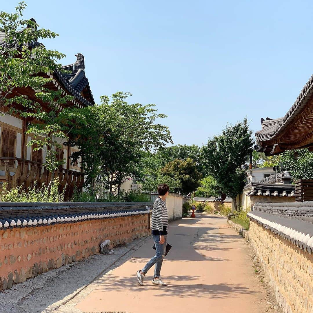 ペク・ミニョンさんのインスタグラム写真 - (ペク・ミニョンInstagram)「. Cultural heritage🏯🇰🇷 세월이 흘러도 그 자리에」6月9日 15時54分 - minhyun_112