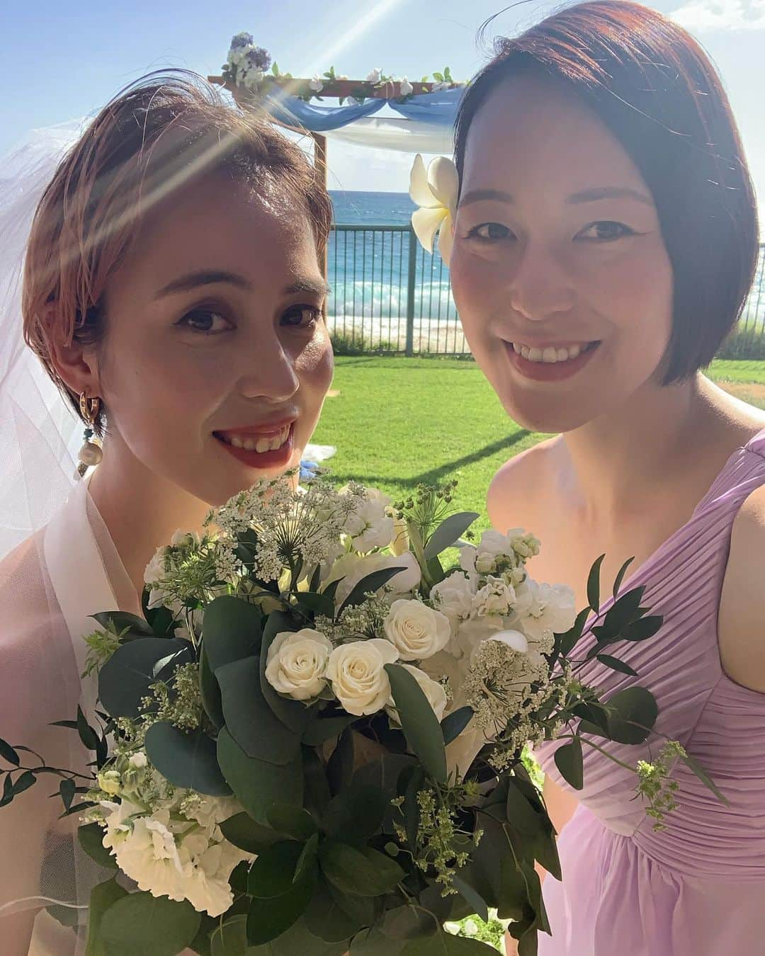 大山加奈さんのインスタグラム写真 - (大山加奈Instagram)「. . My sister’s wedding ceremony 💓 . . I was so happy and excitement!!!! . . It was a wonderful party . Everyone was smiling. . . Miki 💓 Daichi I Bless you 💓💓💓 . .  #HAWAII #ハワイ #Honolulu  #beach  #hawaiistagram #ハワイ旅  #hawaiivacation #hawaiiwedding #妹の結婚式  #ハワイ婚#ハワイウェディング #小錦邸 #小錦八十吉 さん#konishikishouse」6月9日 15時54分 - kanaoyama0619