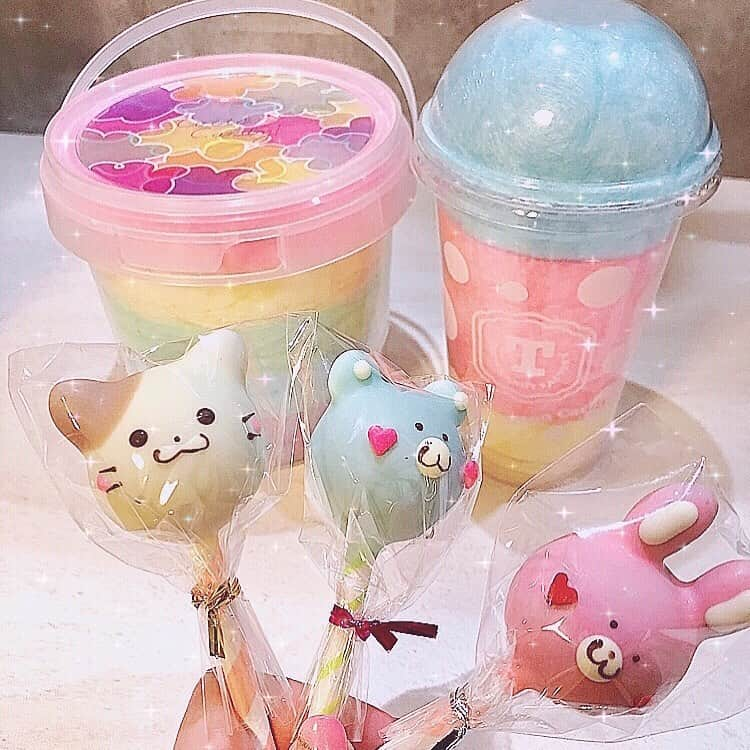 絵仁さんのインスタグラム写真 - (絵仁Instagram)「今年の生誕ライブの撮影🍬 タイトルはCotton Candy Rabbit🐰 ♡ ♡ ♡ #cottoncandy #わたあめ #わたがし #わたがし専門店 #harajuku #totticandyfactory」6月10日 2時29分 - eni_tc