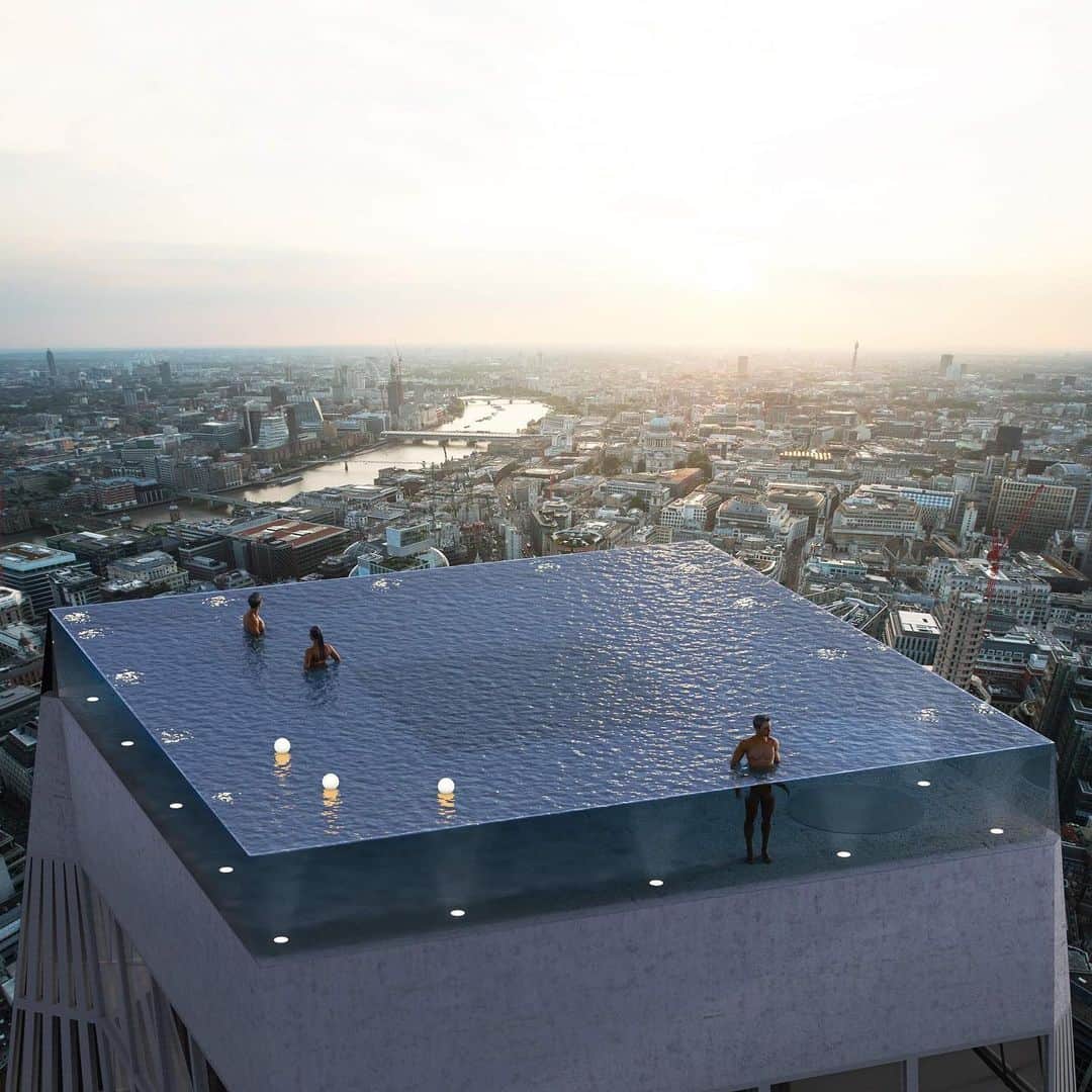 HYPEBEASTさんのインスタグラム写真 - (HYPEBEASTInstagram)「#hypelife: The world’s first 360-degree infinity pool is set to open in London. Titled Infinity London, Compass Pools plans to feature transparent walls and floor, offering views across London’s skyline and down into the 55-story hotel below. It’s construction could begin as early as 2020. Photo: Compass Pools」6月9日 18時52分 - hypebeast