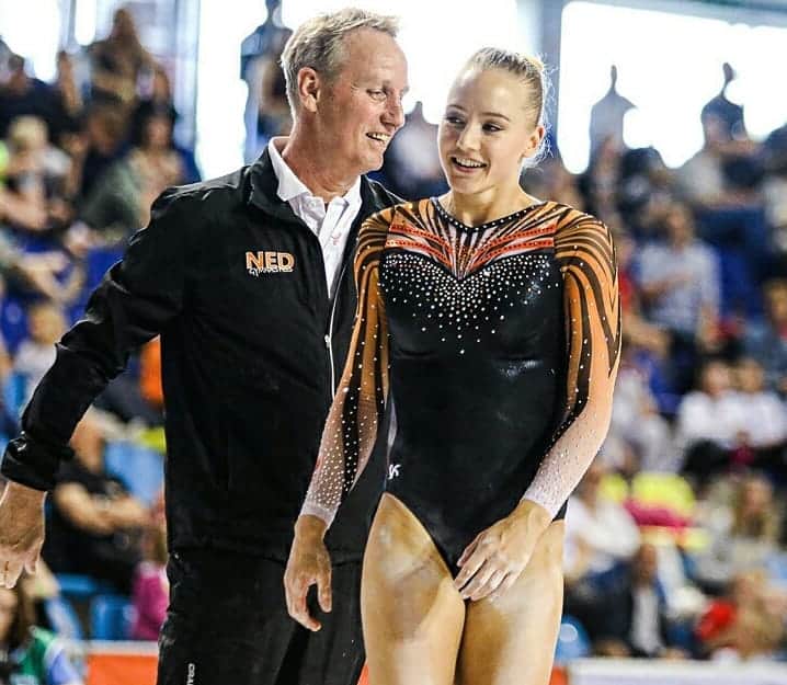 リーケ・ウェイファースのインスタグラム：「So so HAPPY with my comeback yesterday!! WOUW it was amazing to be back in competition, and it was a big one!! Winning GOLD with the Dutch national team competing with 21 other countries, and a 5th place for me in the All-Around!! THANKS everybody for all your support!!! I hope to see you on June 22-23th at Nationals in AHOY Rotterdam!!! ♡♡♡♡♡ #comeback #happy #dutch #team #gold」